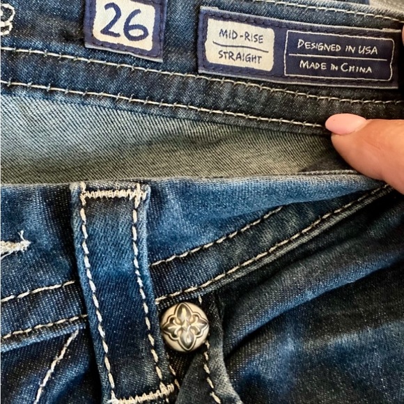 Miss Me Woman’s Denim Straight Leg Jeans Festival/Rodeo Intricate Silver detail - Picture 5 of 16